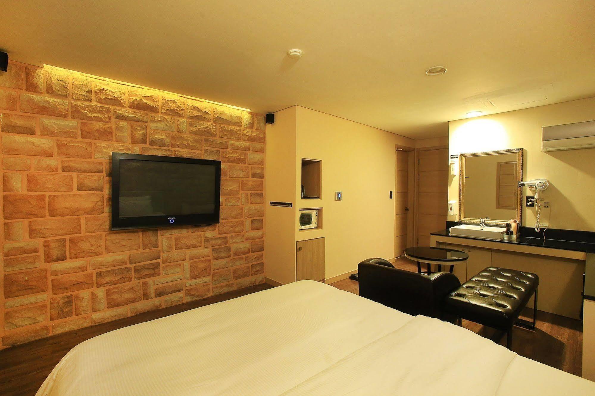 Tara Hotel Szöul Kültér fotó